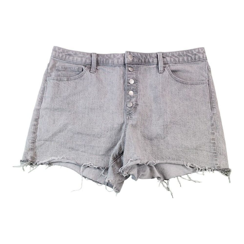 NWOT‎ Universal Thread Vintage Midi Jean Shorts 16 Denim Shorts Button Fly